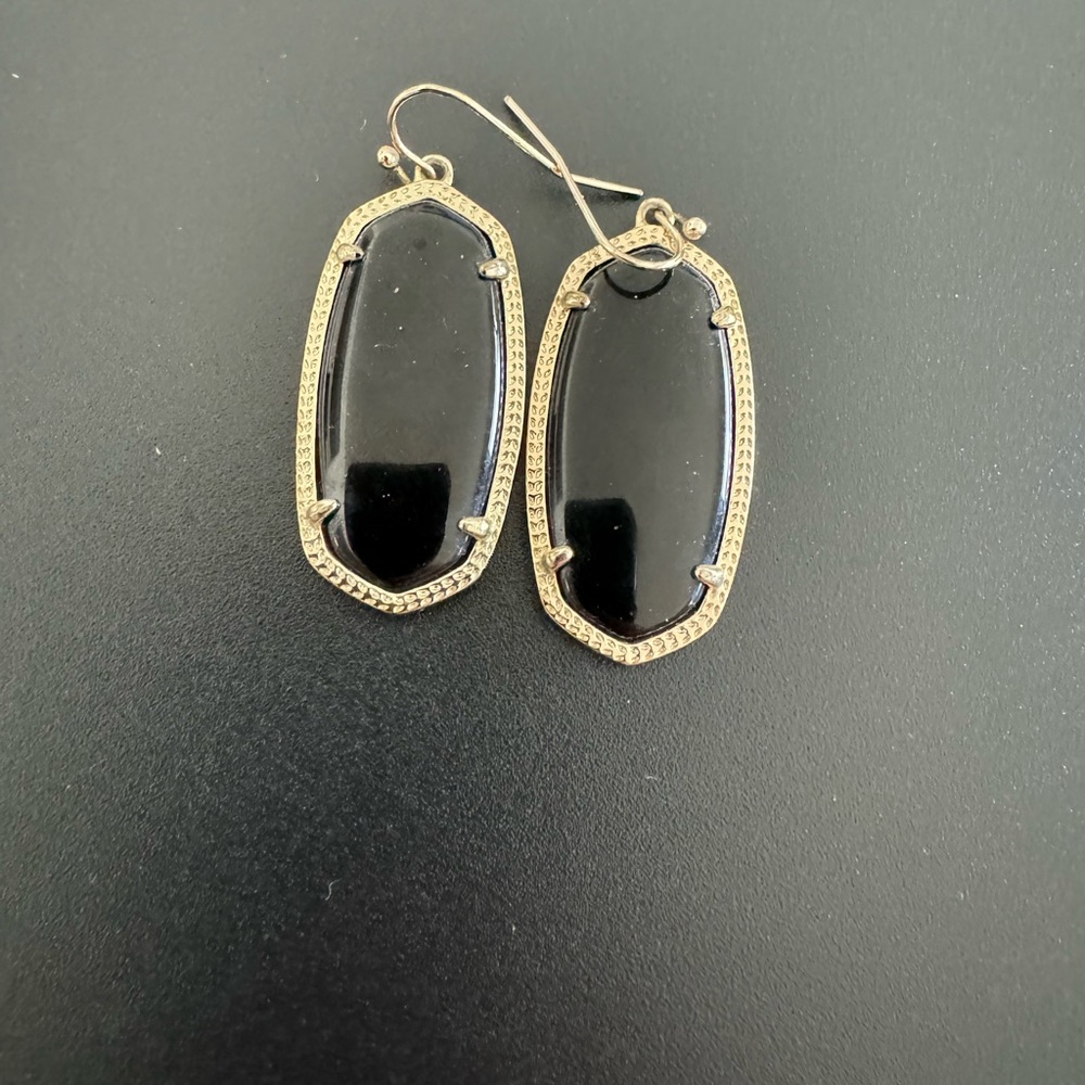 Kendra Scott Elle  in black/gold